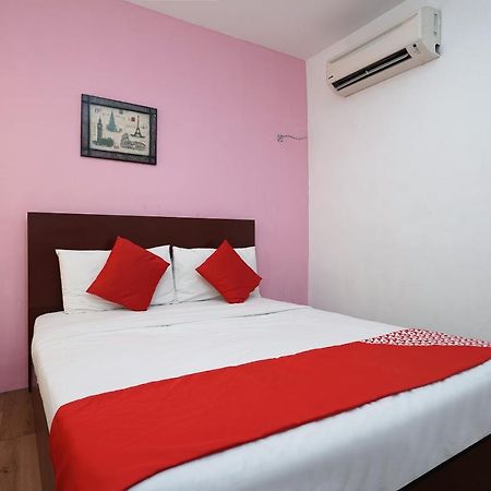 Oyo 162 Fb Hotel Kuala Lumpur Exterior photo