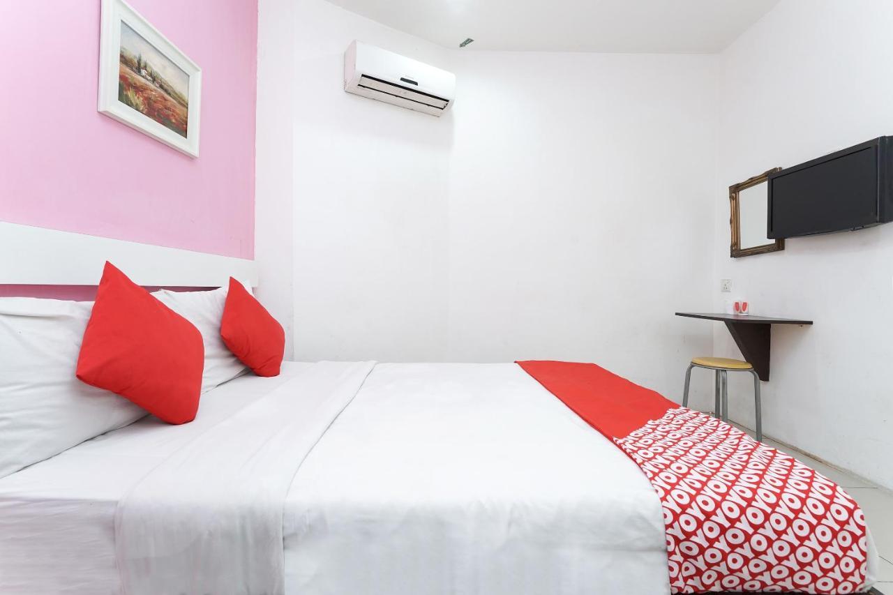 Oyo 162 Fb Hotel Kuala Lumpur Exterior photo