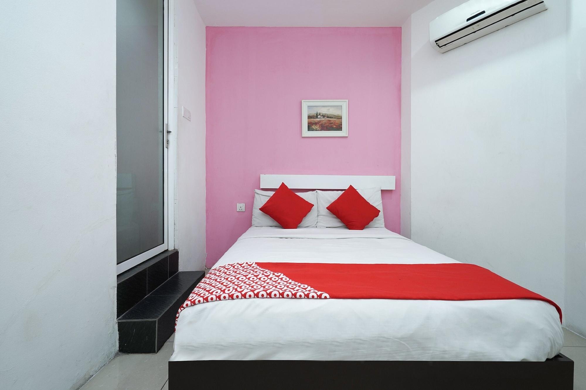 Oyo 162 Fb Hotel Kuala Lumpur Exterior photo