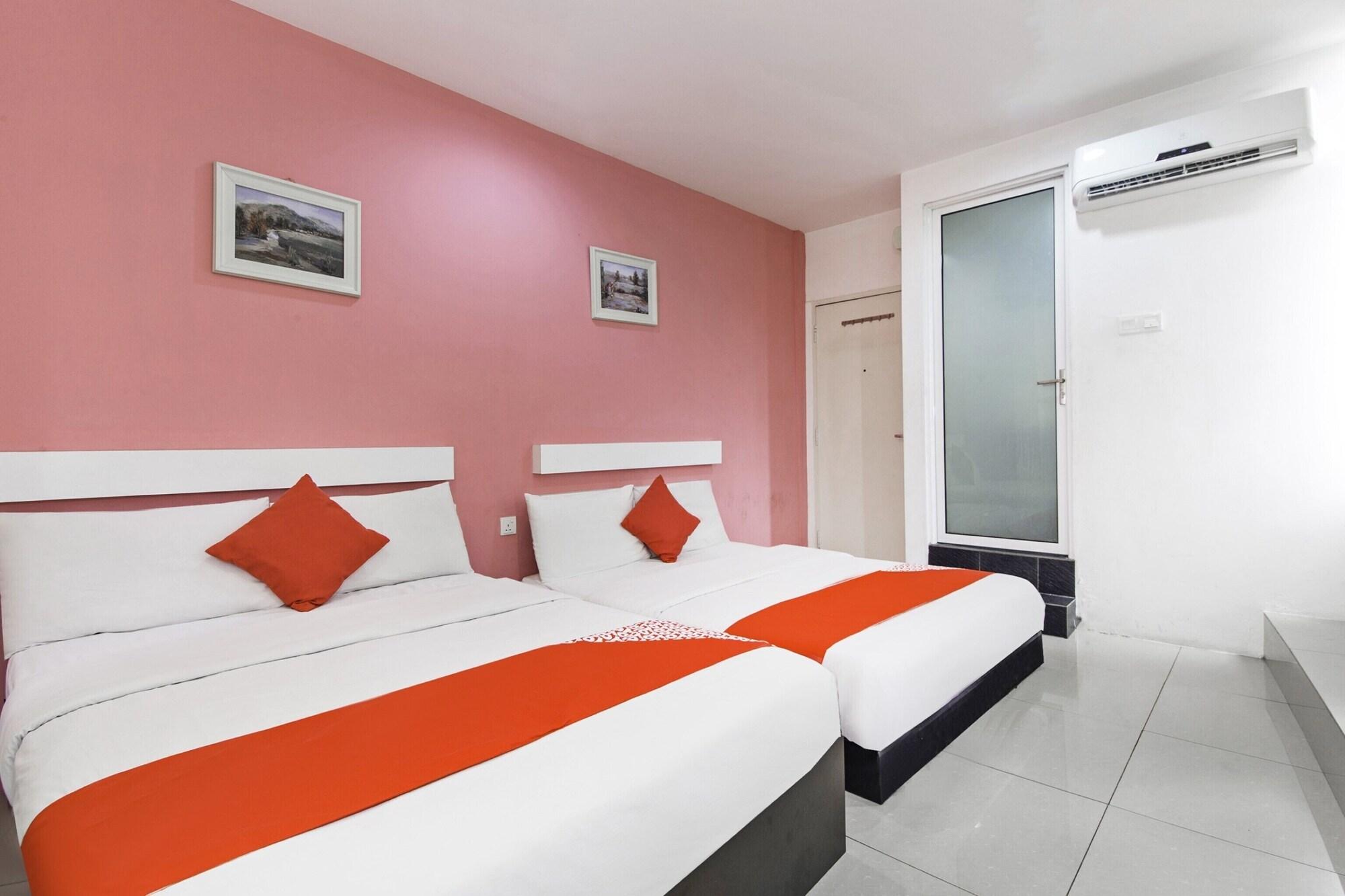 Oyo 162 Fb Hotel Kuala Lumpur Exterior photo