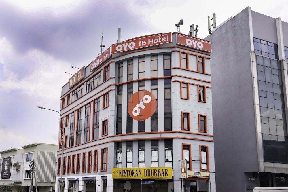 Oyo 162 Fb Hotel Kuala Lumpur Exterior photo