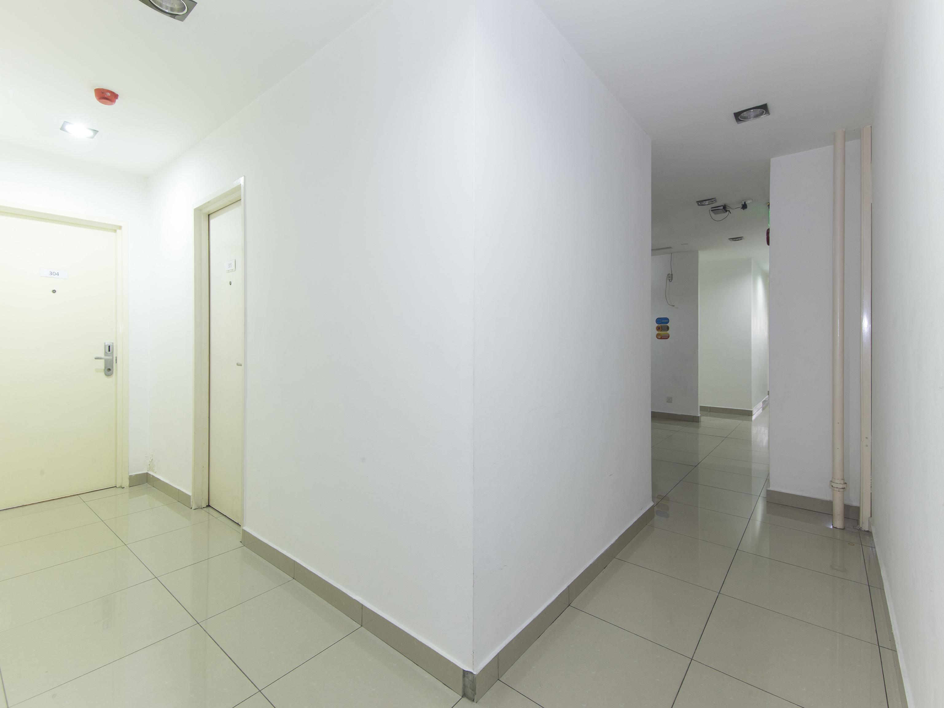 Oyo 162 Fb Hotel Kuala Lumpur Exterior photo